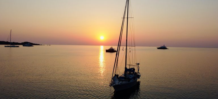 #071 – Sardinien: volle Buchten, schöne Strände und unvergessliche Abende